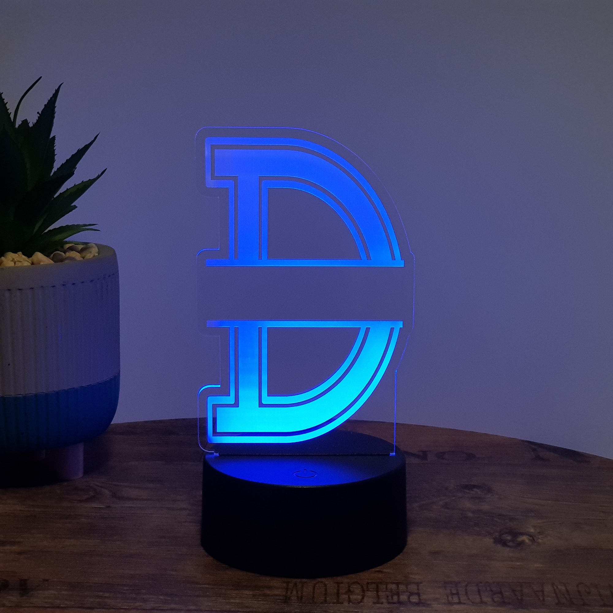 LED- Namenslampe / Buchstabe "D"