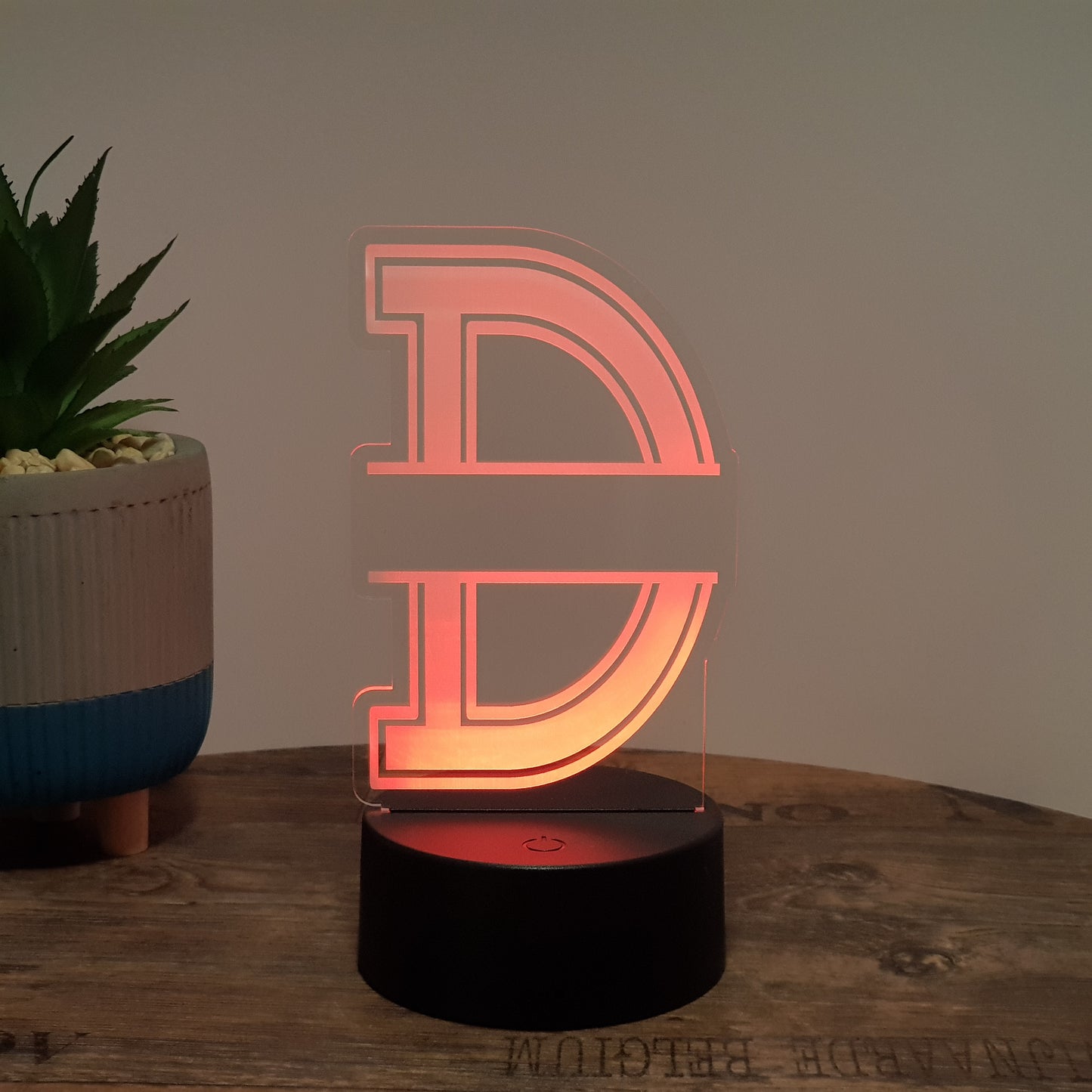 LED- Namenslampe / Buchstabe "D"