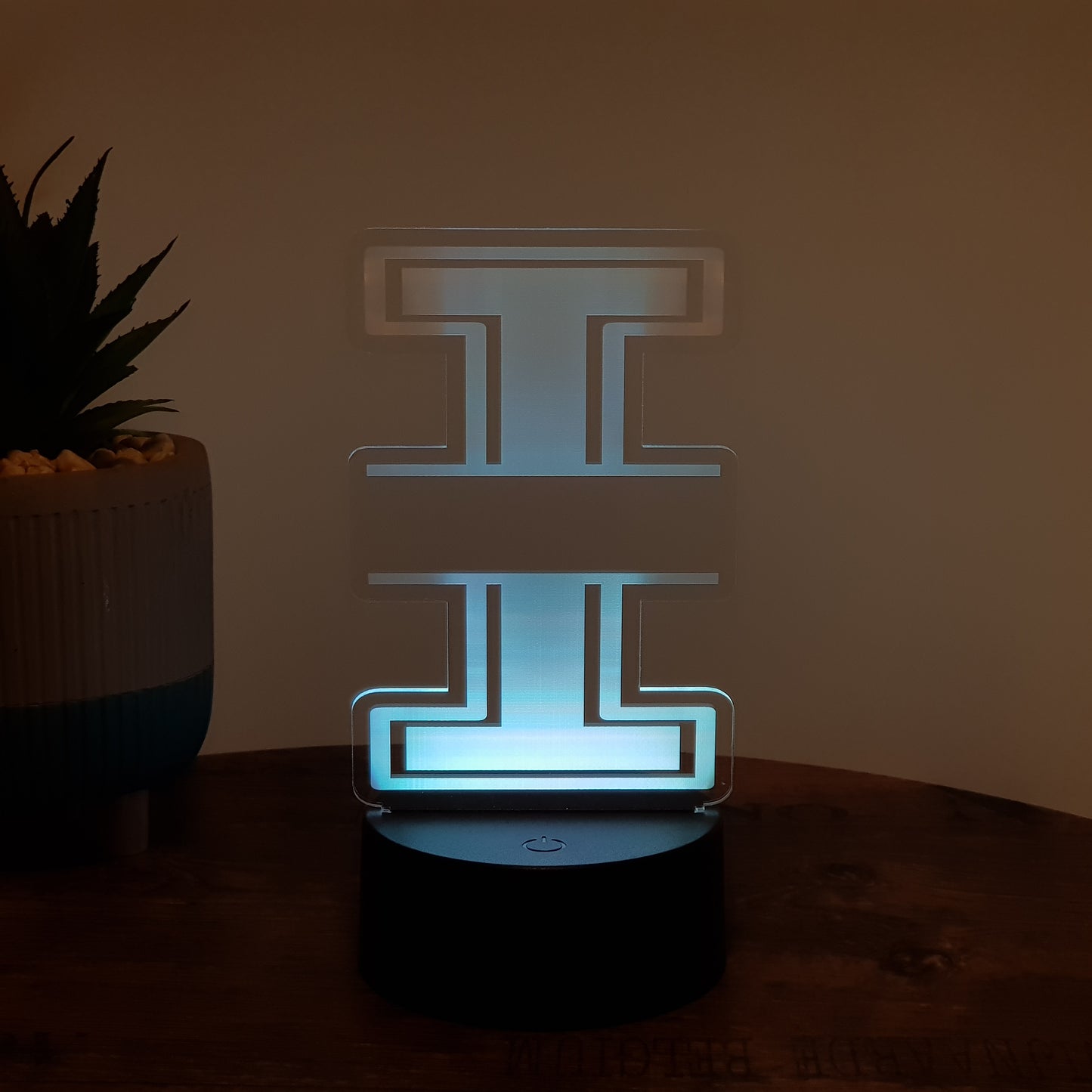 LED- Namenslampe / Buchstabe "I"
