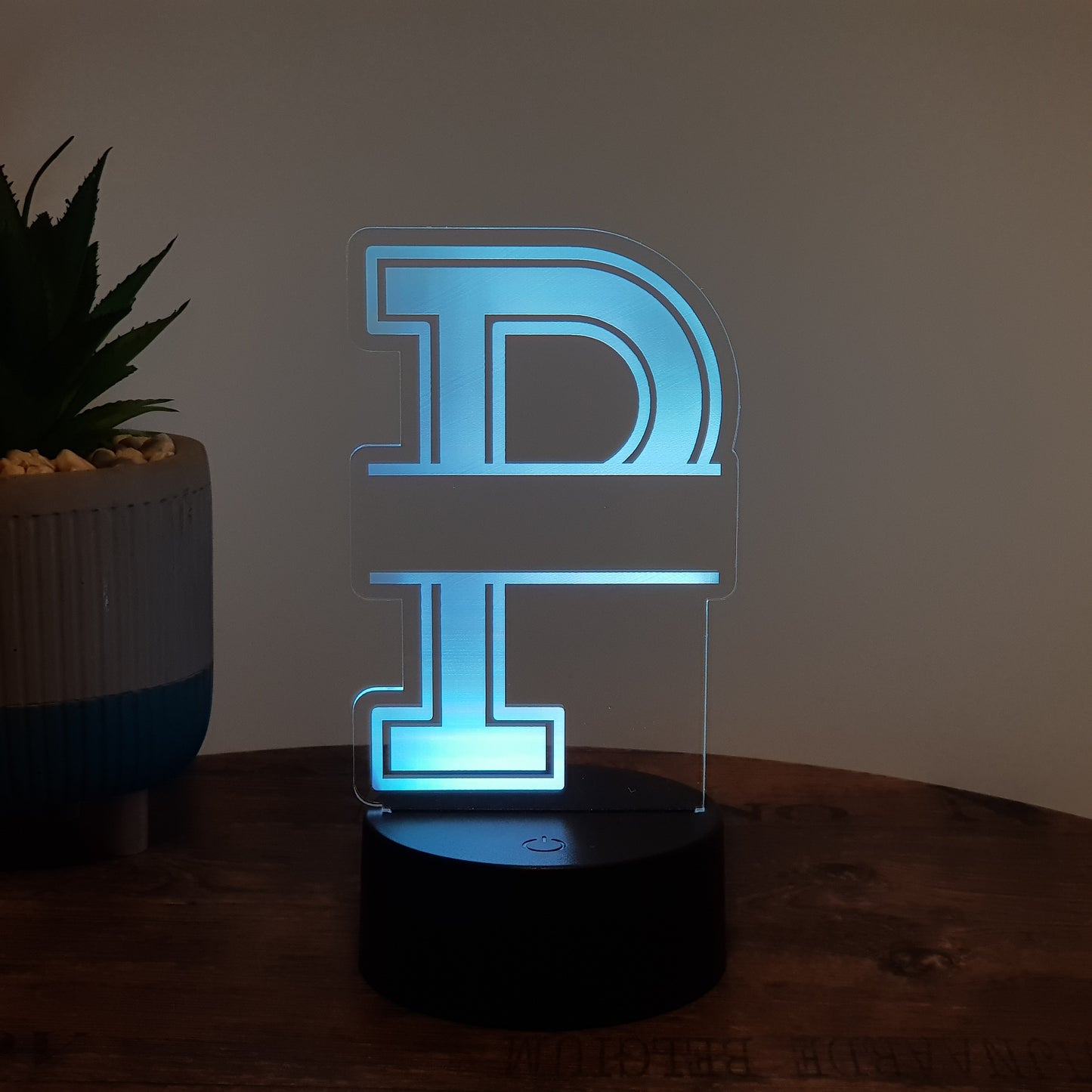 LED- Namenslampe / Buchstabe "P"