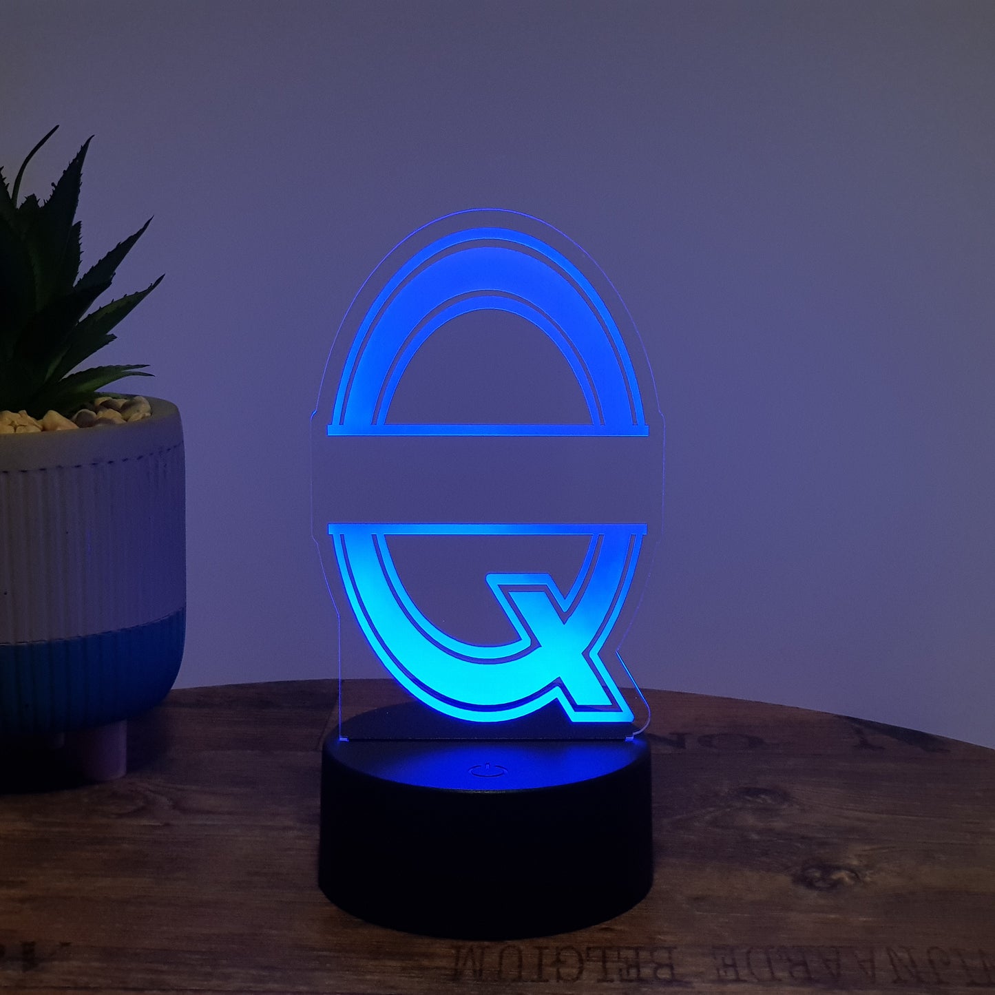 LED- Namenslampe / Buchstabe "Q"