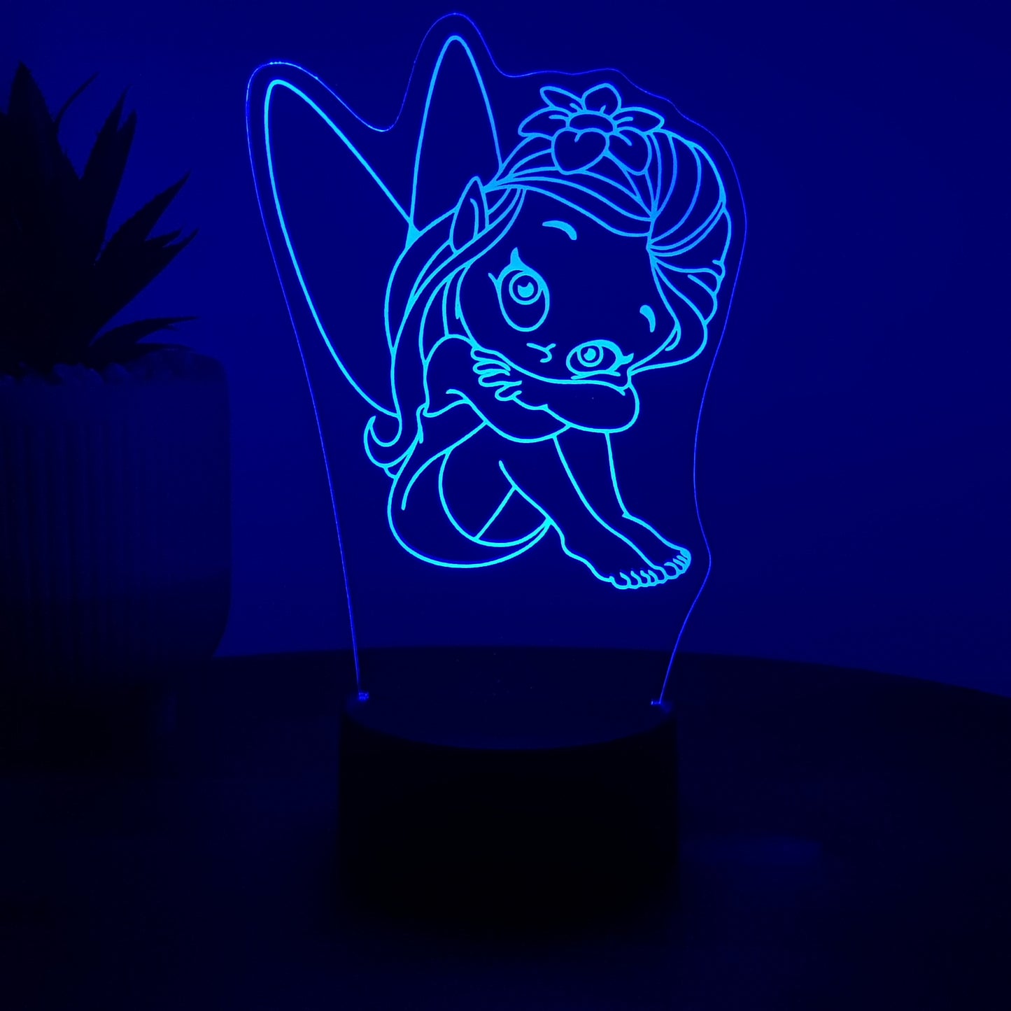 LED Lampe Fee sitzend