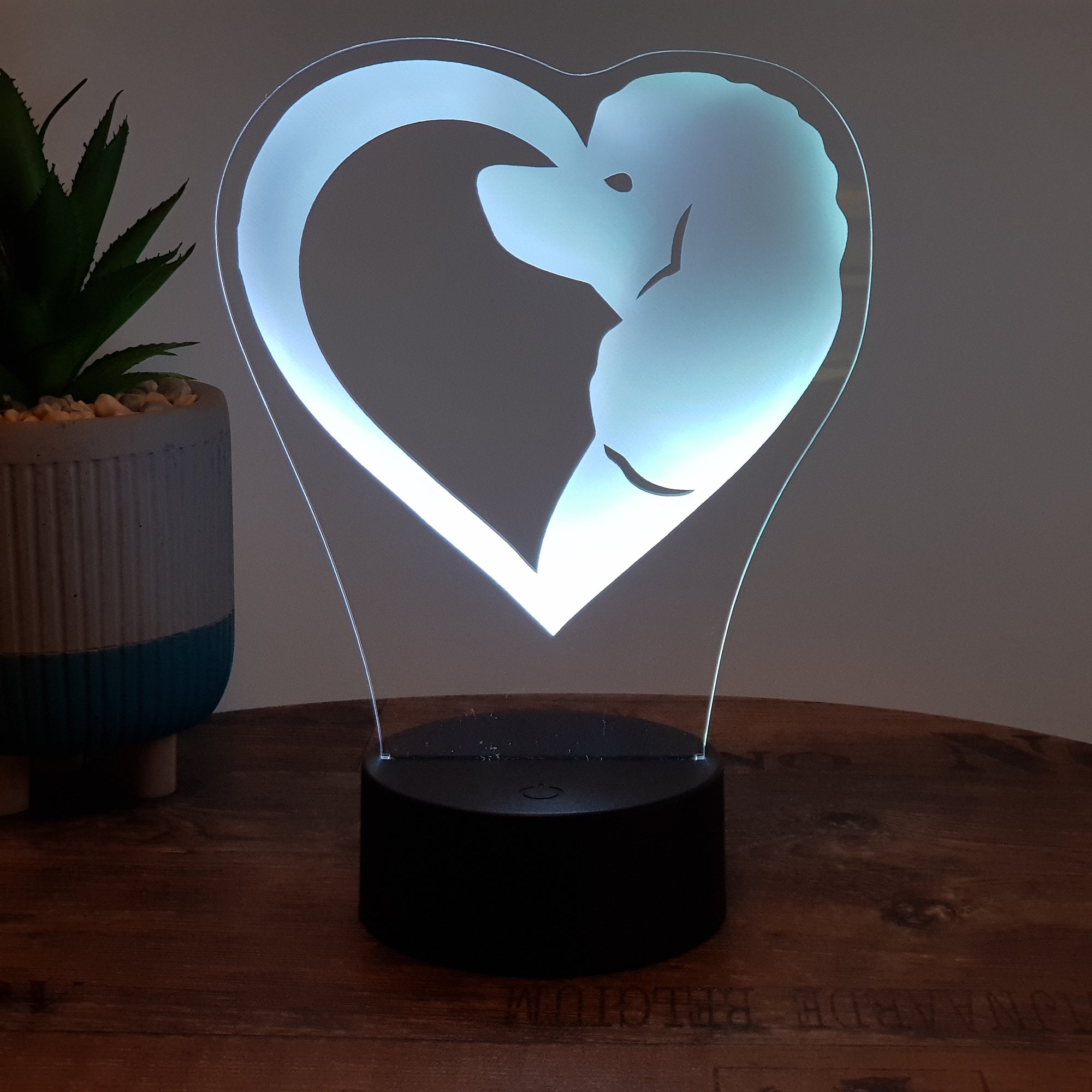 LED Lampe Herz mit Pudel